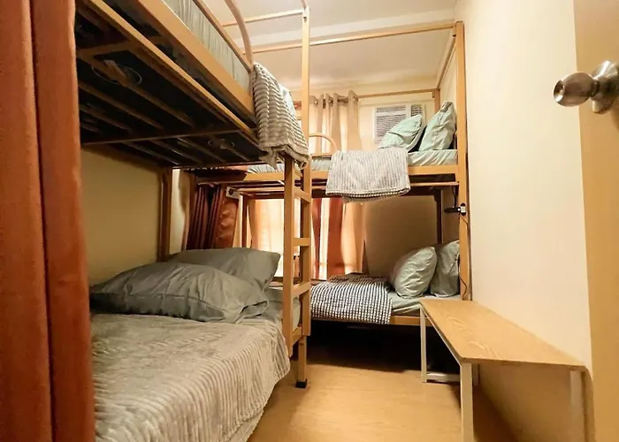 4 Bed In A Shared And Shared Amenities At Ortigas Rm1 Bed1 Lower Auberge de jeunesse Manille